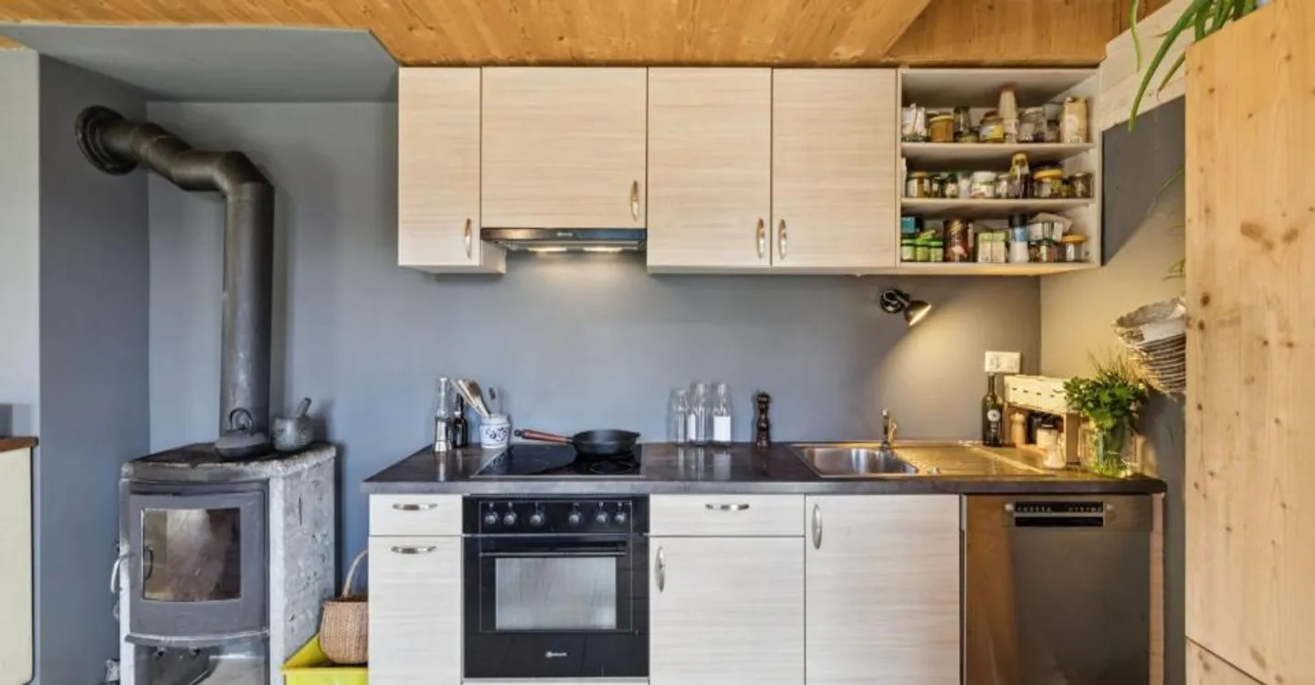 Individual chalet 3.5 rooms in the heart of Valais nature - Photo 11 of 13
