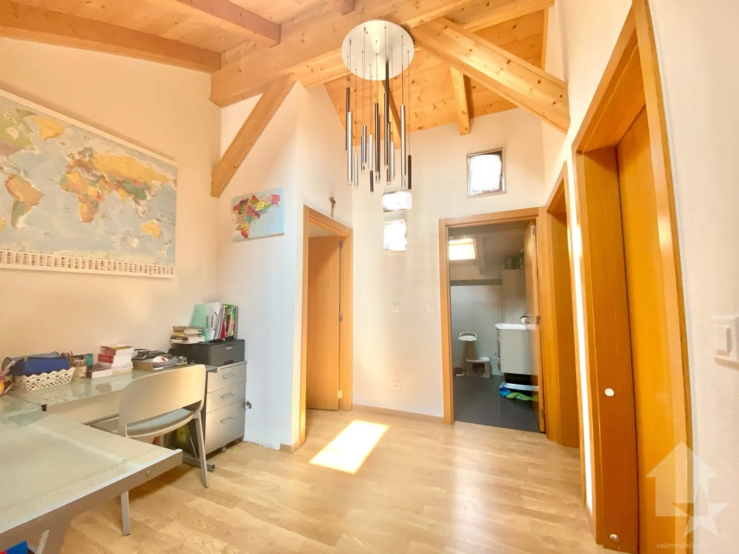 „Wunderschöne Penthouse-Wohnung mit 5,5 Zimmern und einer Terrasse von 56 m2!“ - Foto 12 von 21