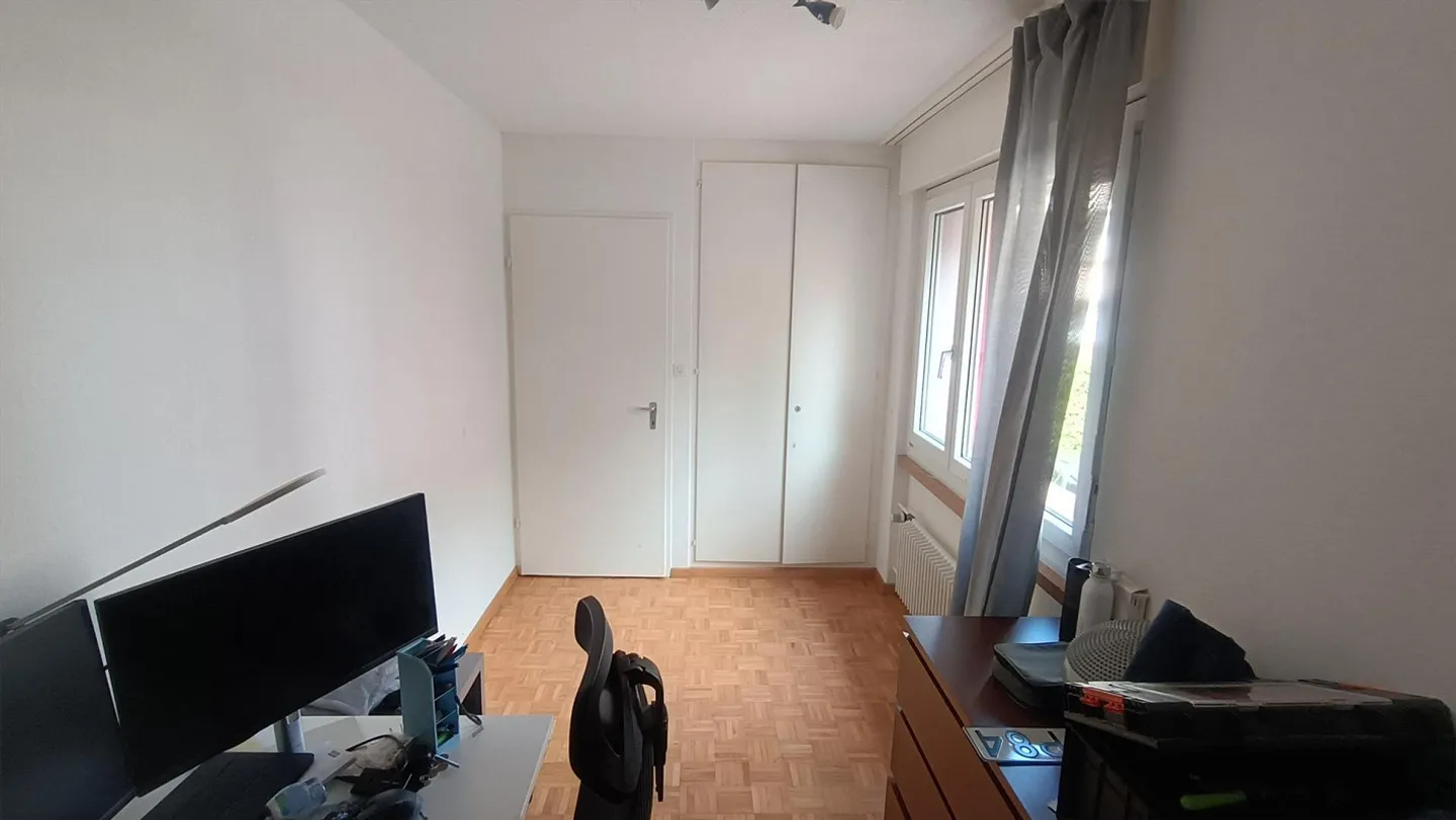 Bright 4.5-room apartment (76 m²) with south-facing balcony - Photo 5 of 12