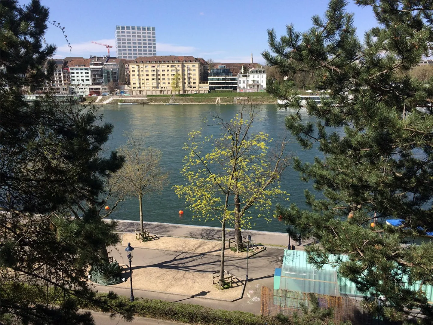 3.5 Room Apartment in the Best Rhine Location in Basel - Photo 1 of 9