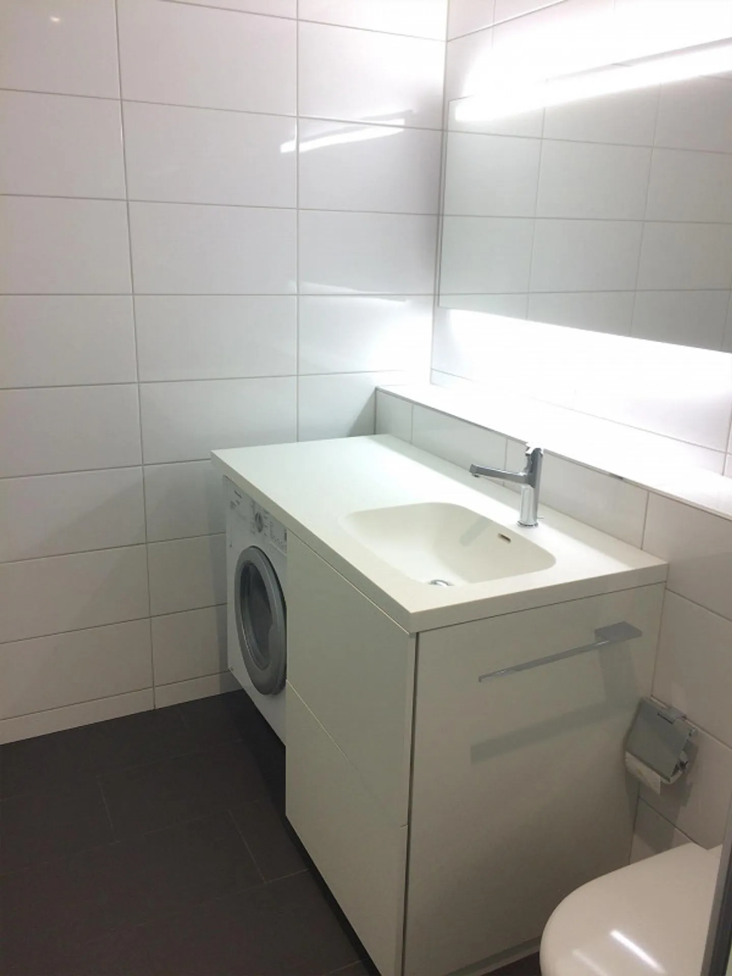 3.5 Room Apartment in the Best Rhine Location in Basel - Photo 7 of 9