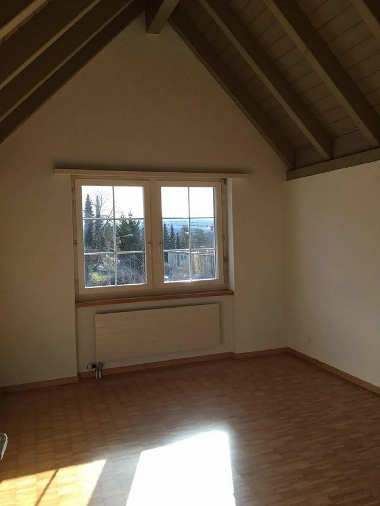 Here waits your new home - Photo 5 of 9