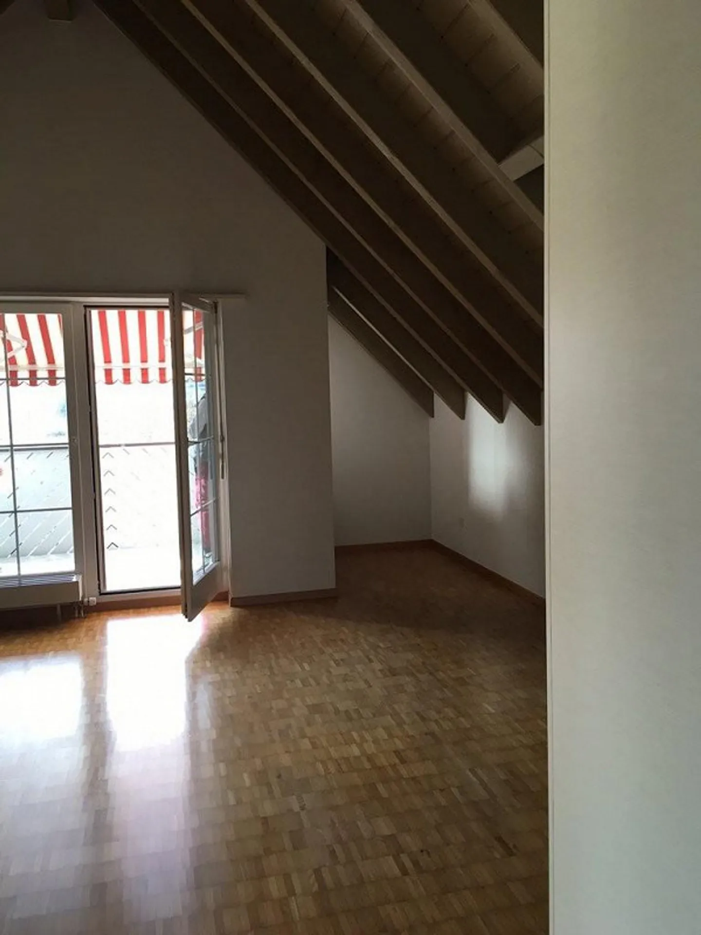 Here waits your new home - Photo 3 of 9