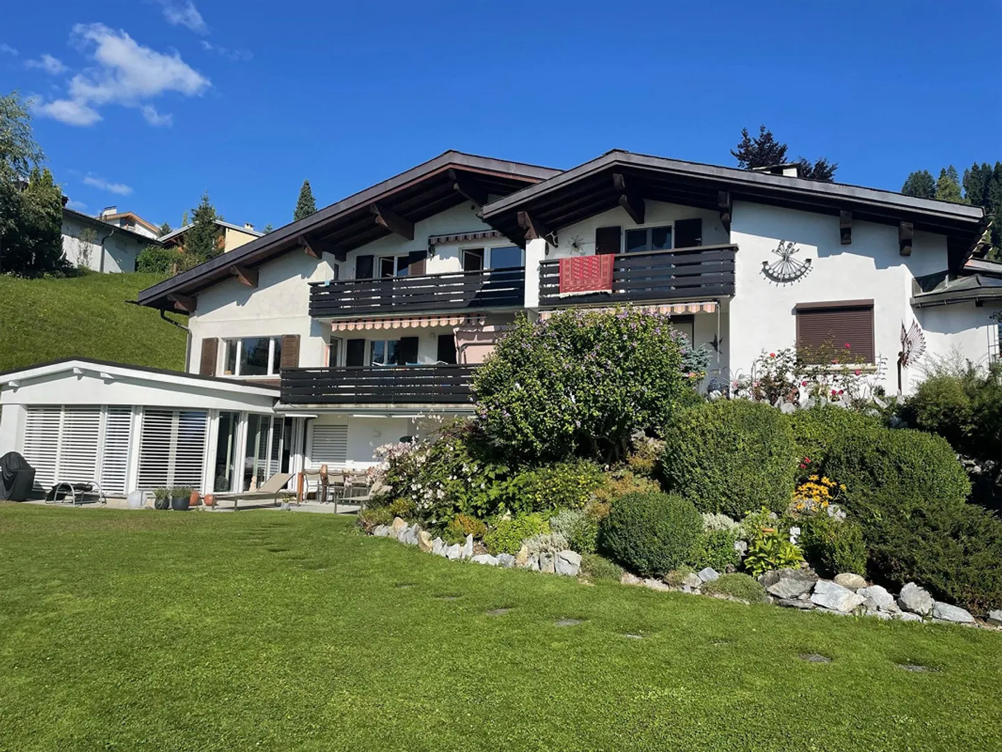 House part in Flims village in the best location! - Photo 1 of 11
