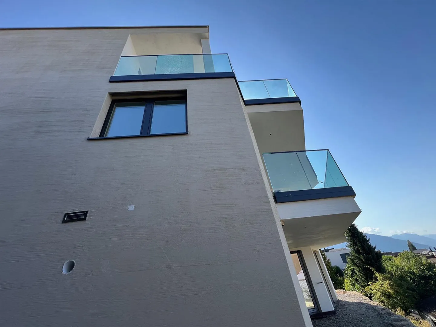 Ground floor apartment in a quiet location - Photo 3 of 12
