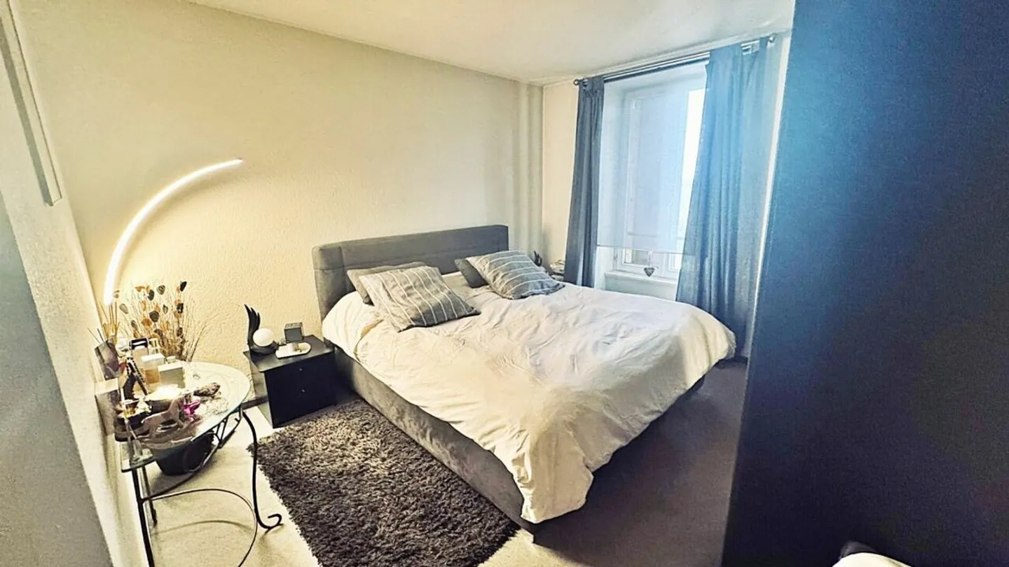 Appartement spacieux avec vue sur le lac - Photo 12 sur 24