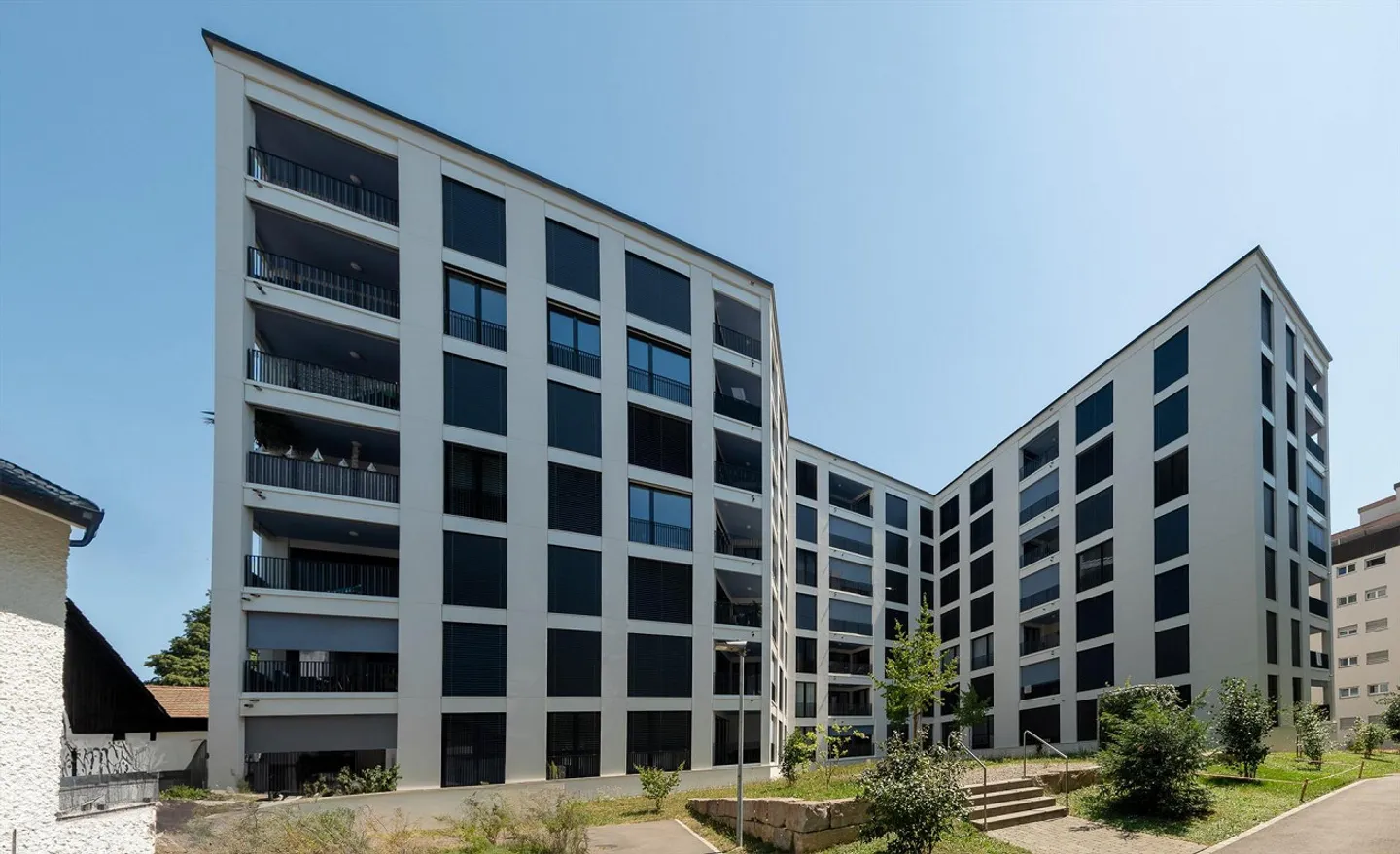 3.5 Room Apartment in Neuhausen am Rheinfall - Photo 2 of 12