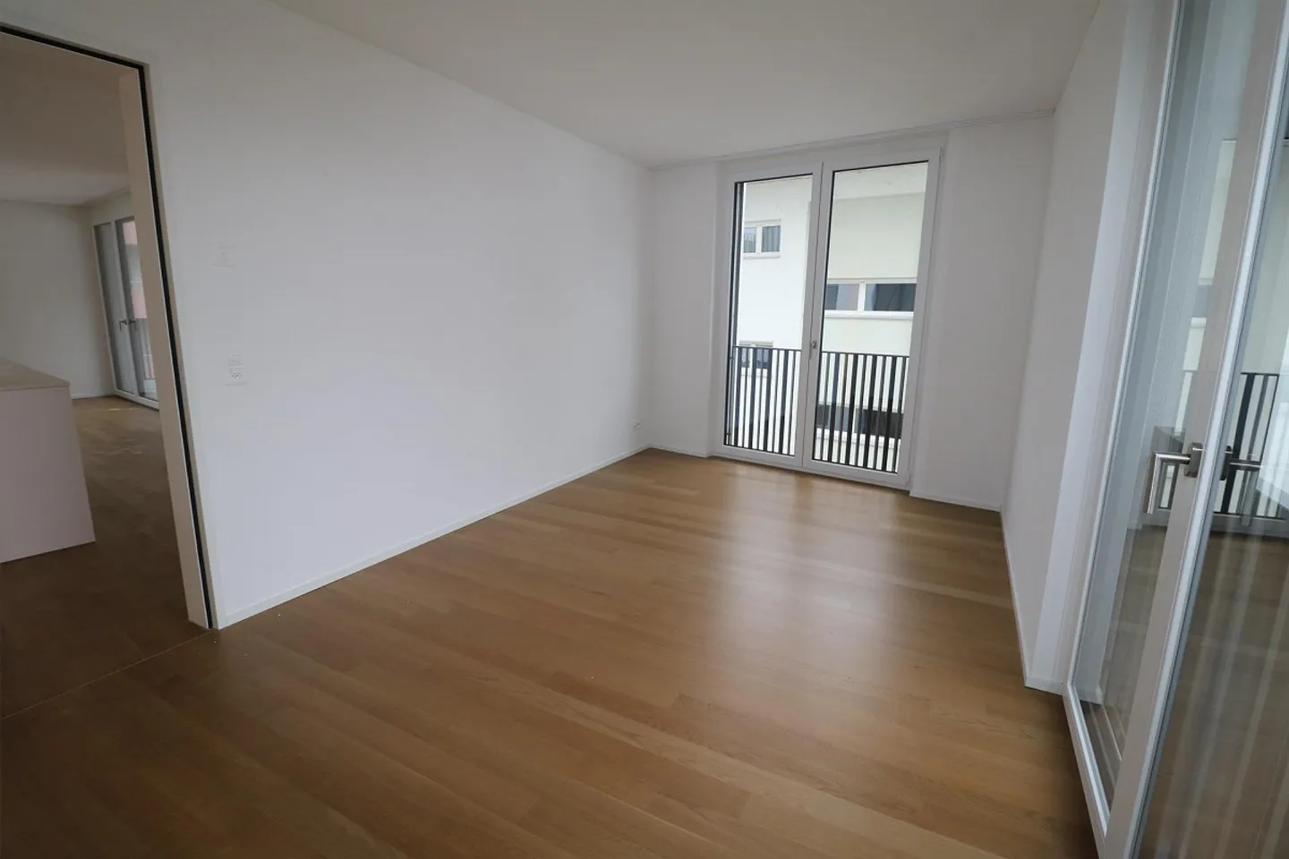 3.5 Room Apartment in Neuhausen am Rheinfall - Photo 8 of 12