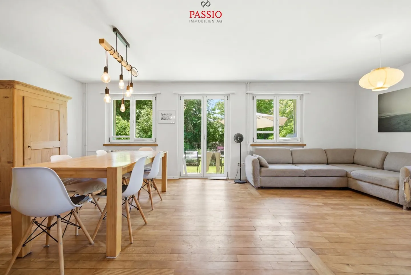 Charmante maison familiale jumelée avec jardin et potentiel d'extension - Photo 6 sur 37