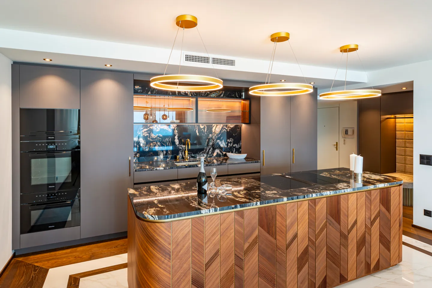 Appartement de Luxe avec Jardin - Photo 6 sur 18