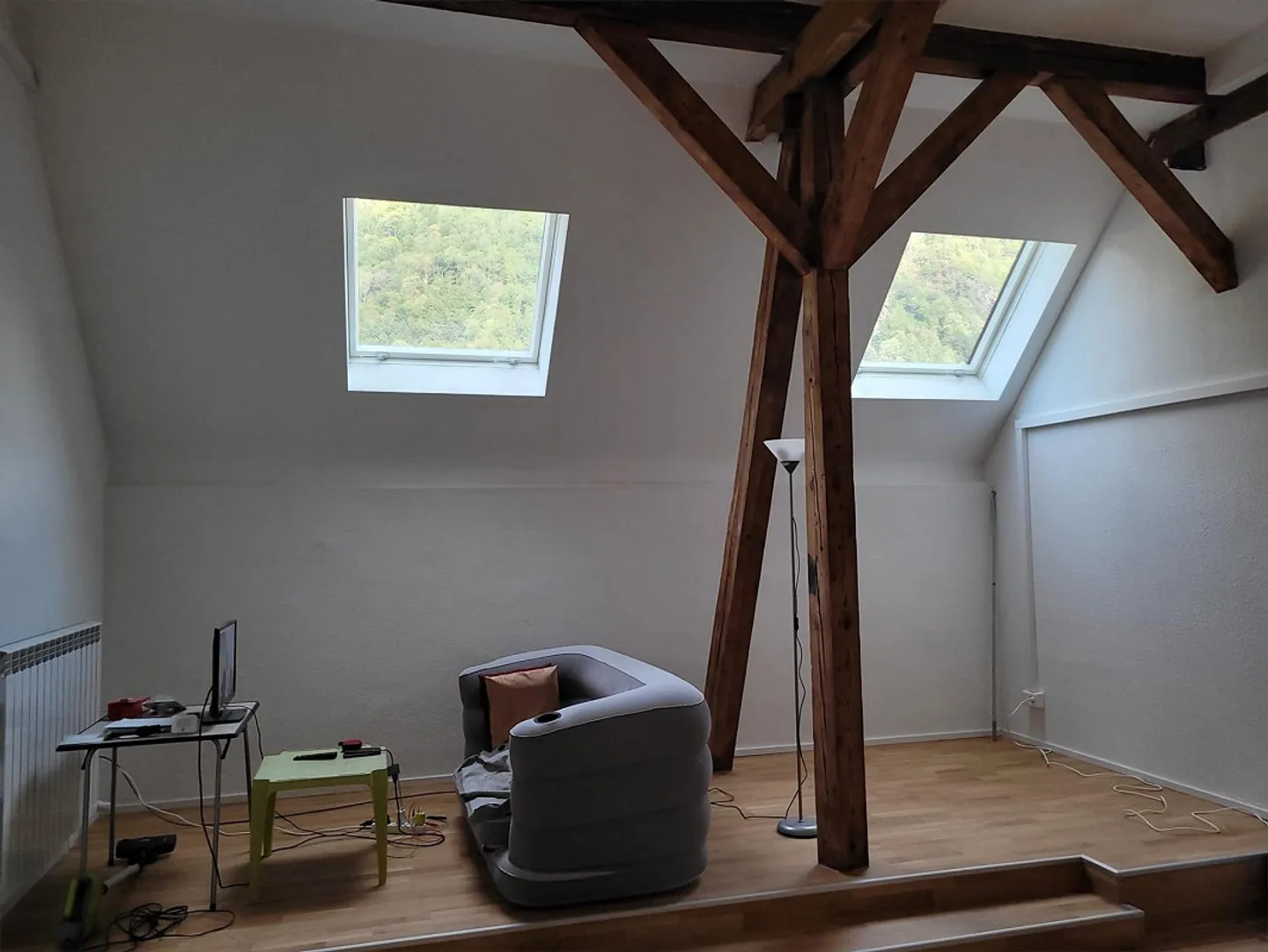 Charming 2.5-room attic apartment in Erstfeld - Photo 5 of 7