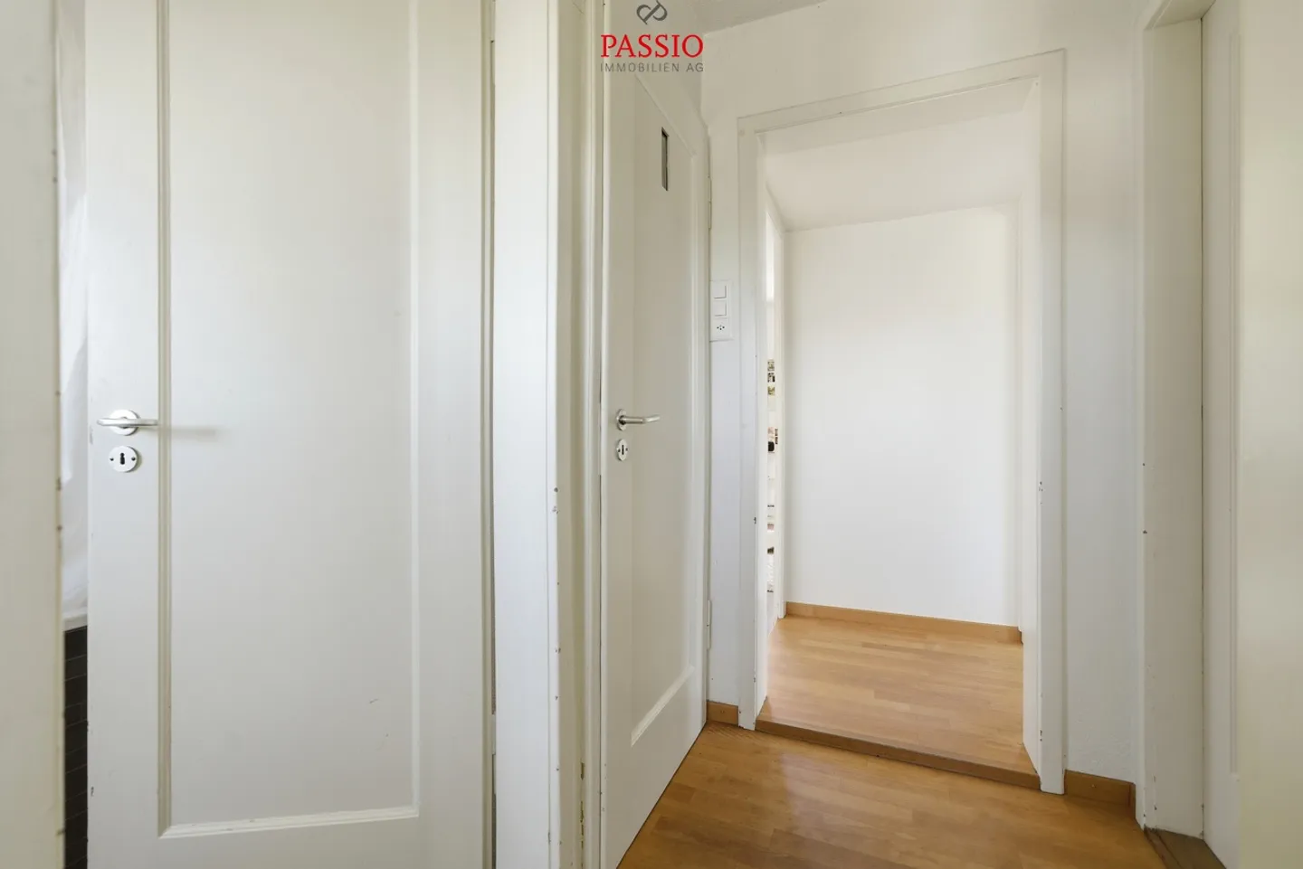 Charmante maison familiale jumelée avec jardin et potentiel d'extension - Photo 22 sur 37