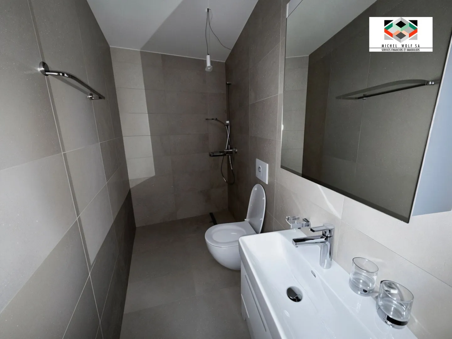 Duplex nuovo di 3,5 locali a Hauterive - Foto 6 di 9