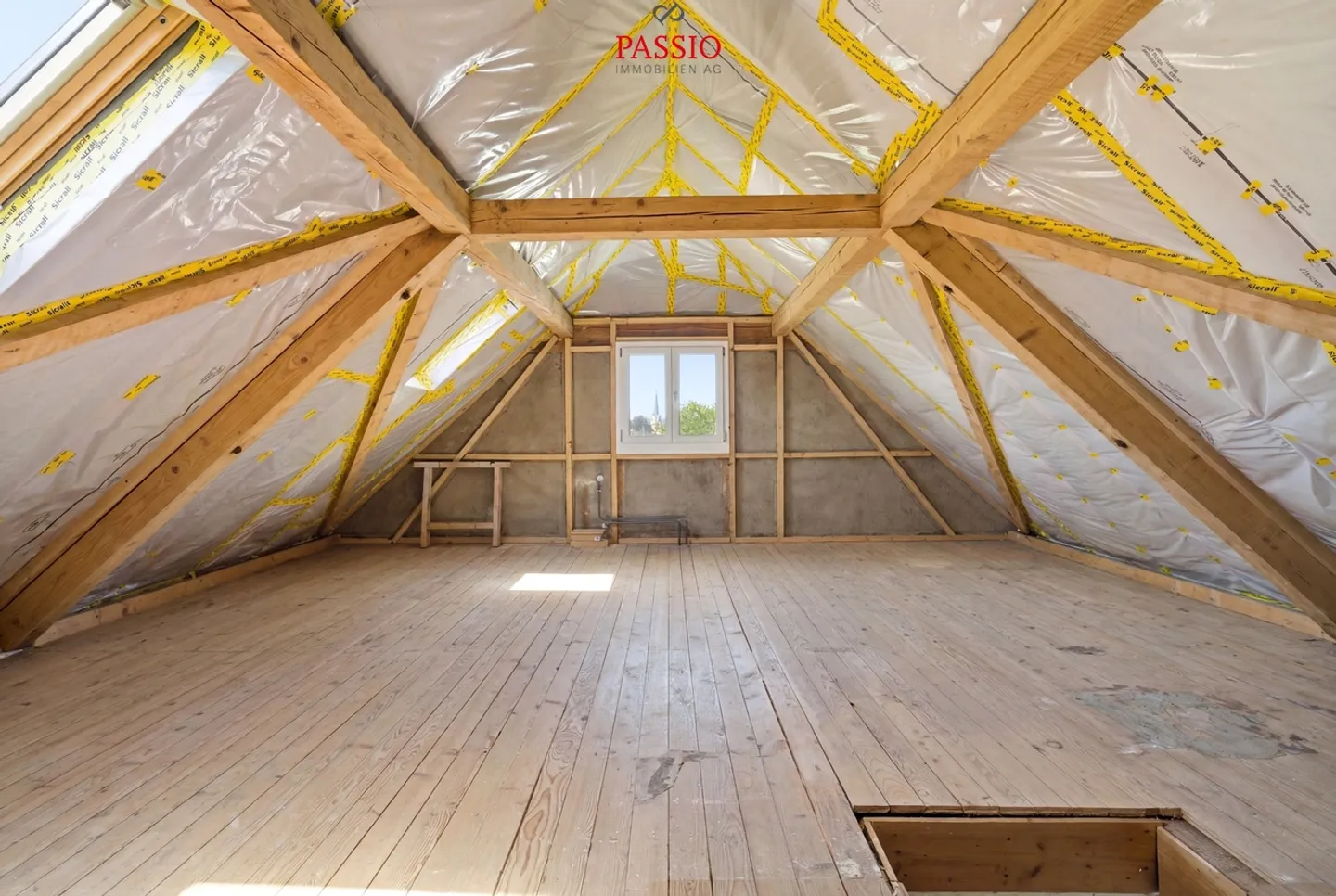 Charmante maison familiale jumelée avec jardin et potentiel d'extension - Photo 27 sur 37