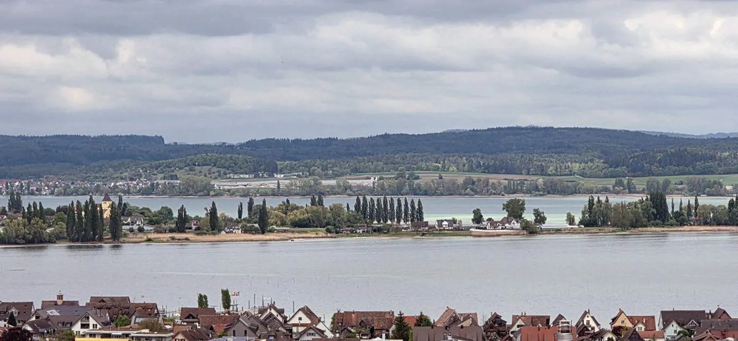 Exklusive Villa an exponierter Lage mit Seesicht trifft erlesenes W... - Foto 6 von 9