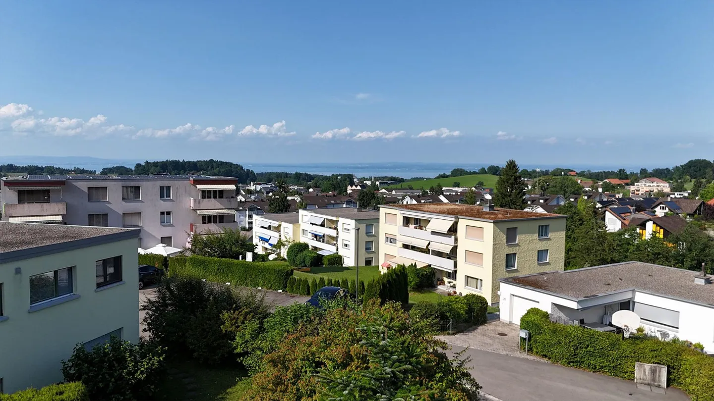 Casa bifamiliare di 6,5 stanze con attico a Wittenbach SG - Foto 6 di 8