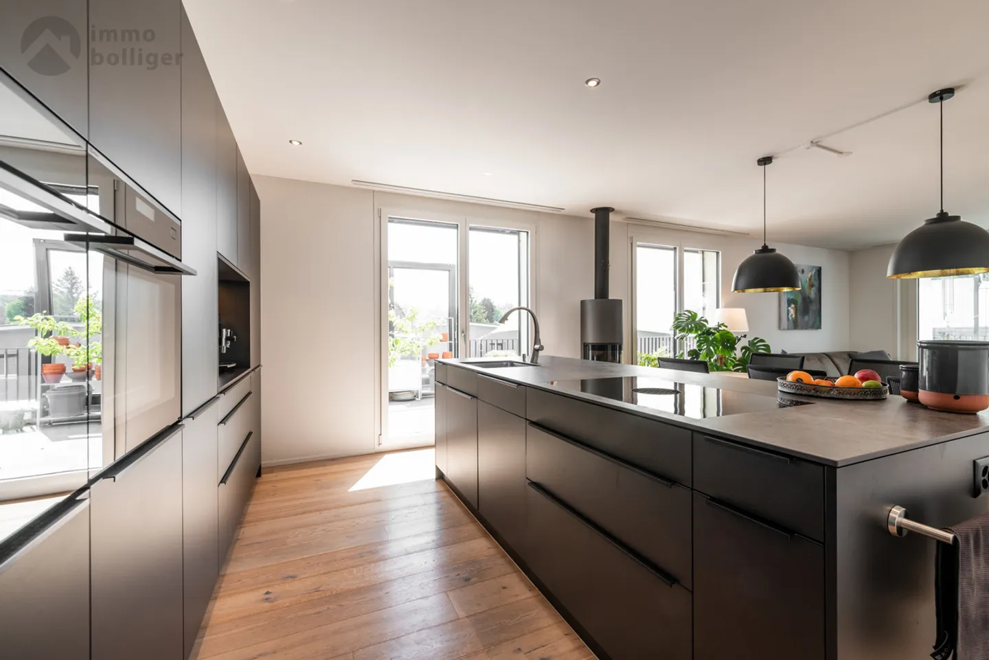 Exclusif & Élégant – Appartement en Attique avec Vue et Flair - Photo 2 sur 13