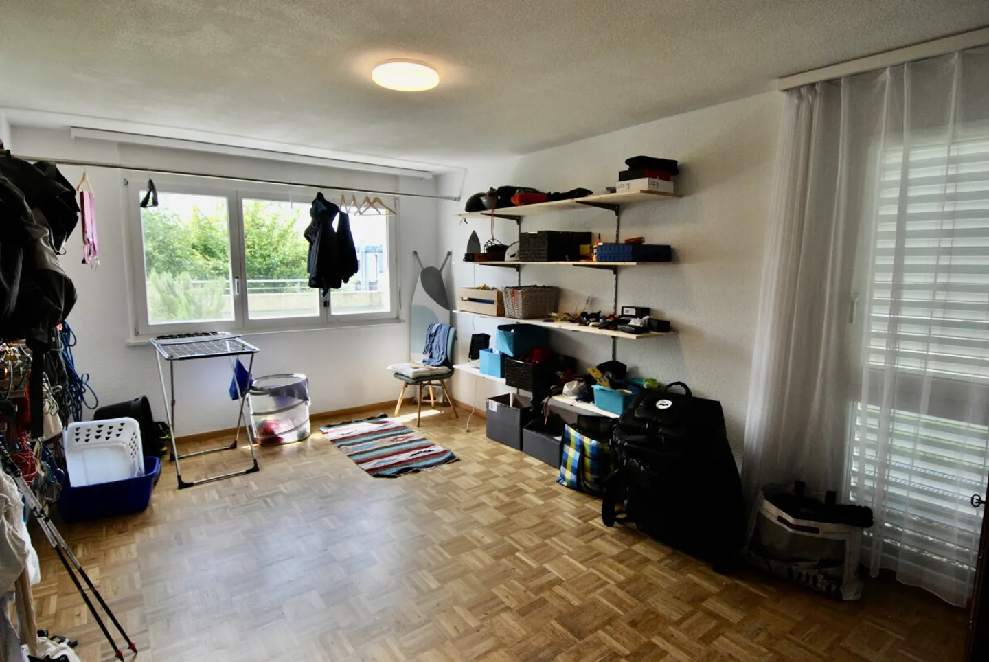 Beautiful 5.5-room apartment with garden and view of the Fribourg Alps - Photo 9 of 13