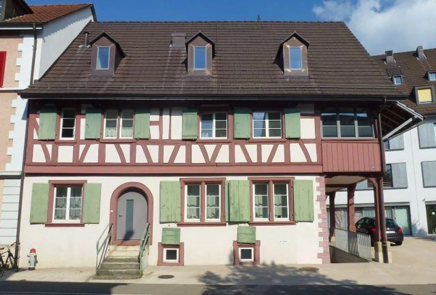 2-room apartment in the "village part of Münchenstein" - Photo 1 of 9