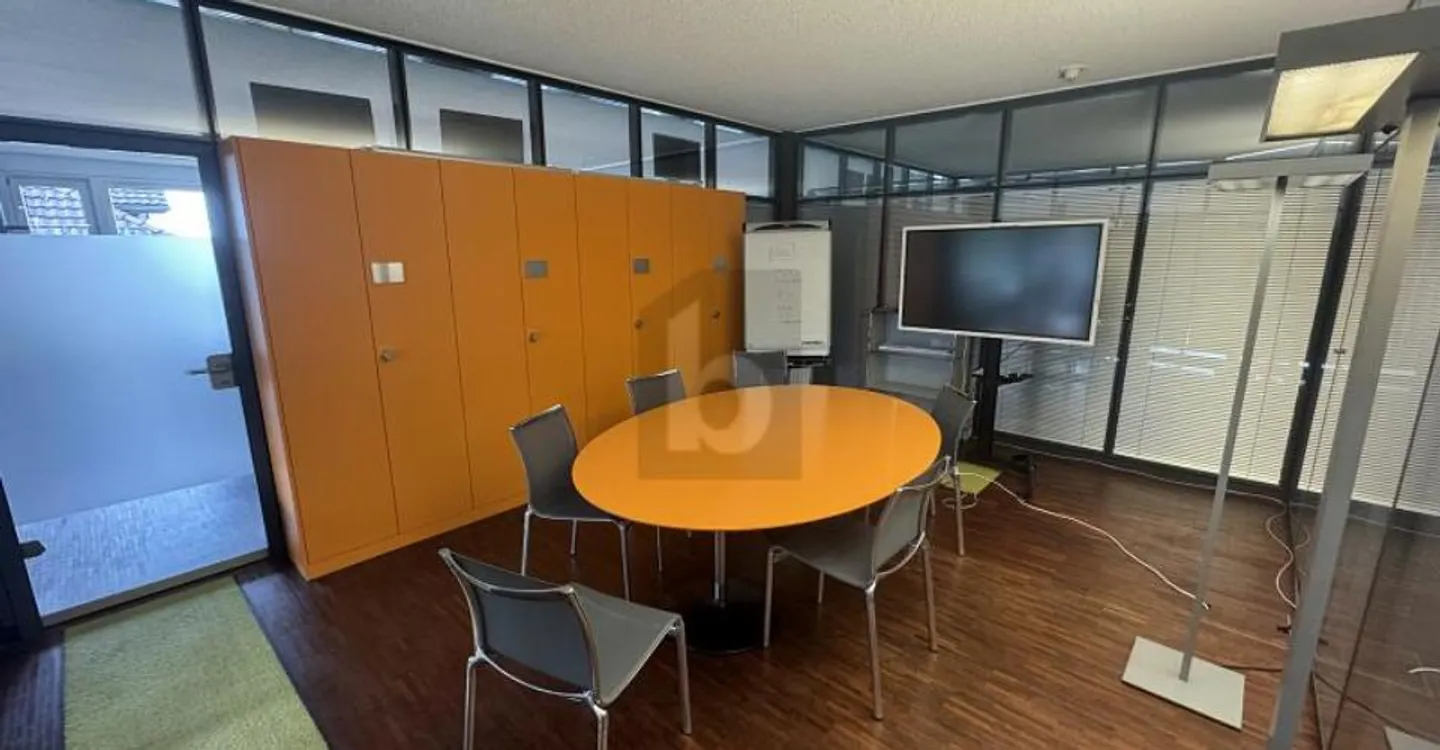 ATTRACTIVE OFFICE SPACE WITH COMFORT - Photo 2 of 6