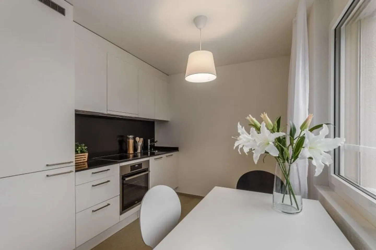 Appartement moderne 2.5 pièces - Photo 2 sur 8