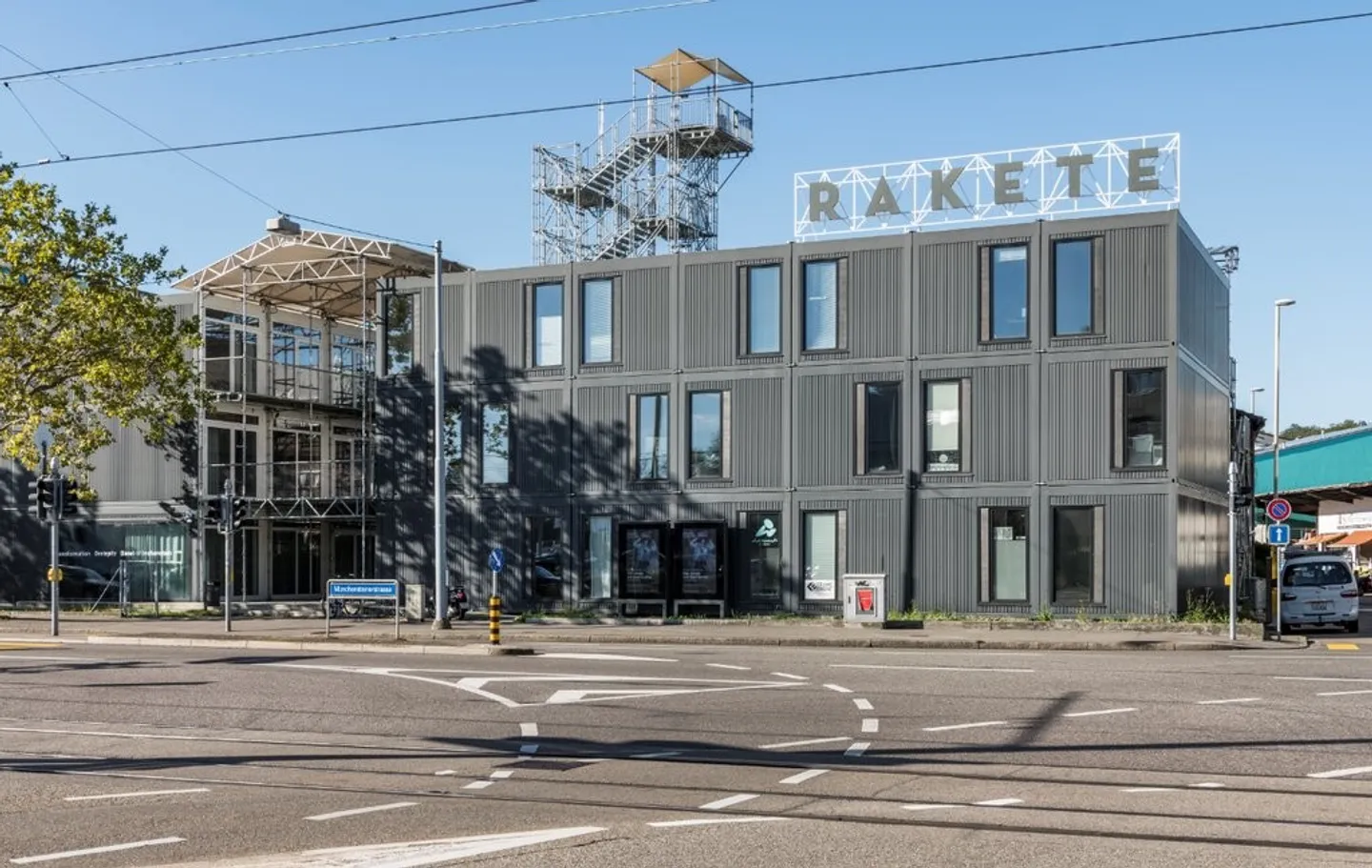 Urban Office Container in Basel - Photo 1 of 2