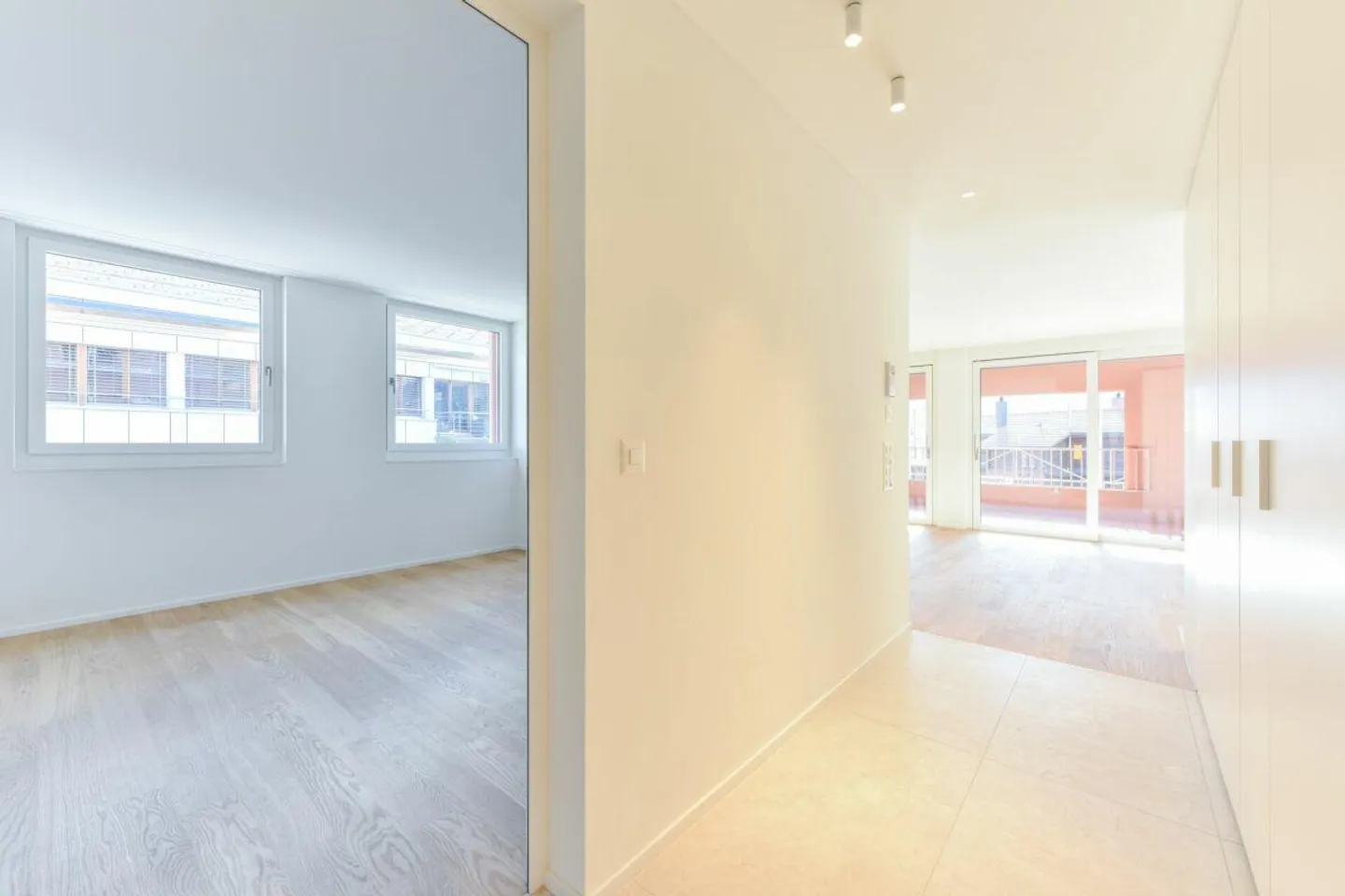 4.5 Room Apartment First Rental - Photo 3 of 4