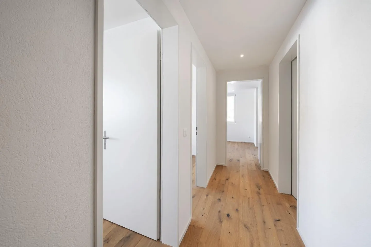 4.5 Room Apartment - Photo 4 of 5