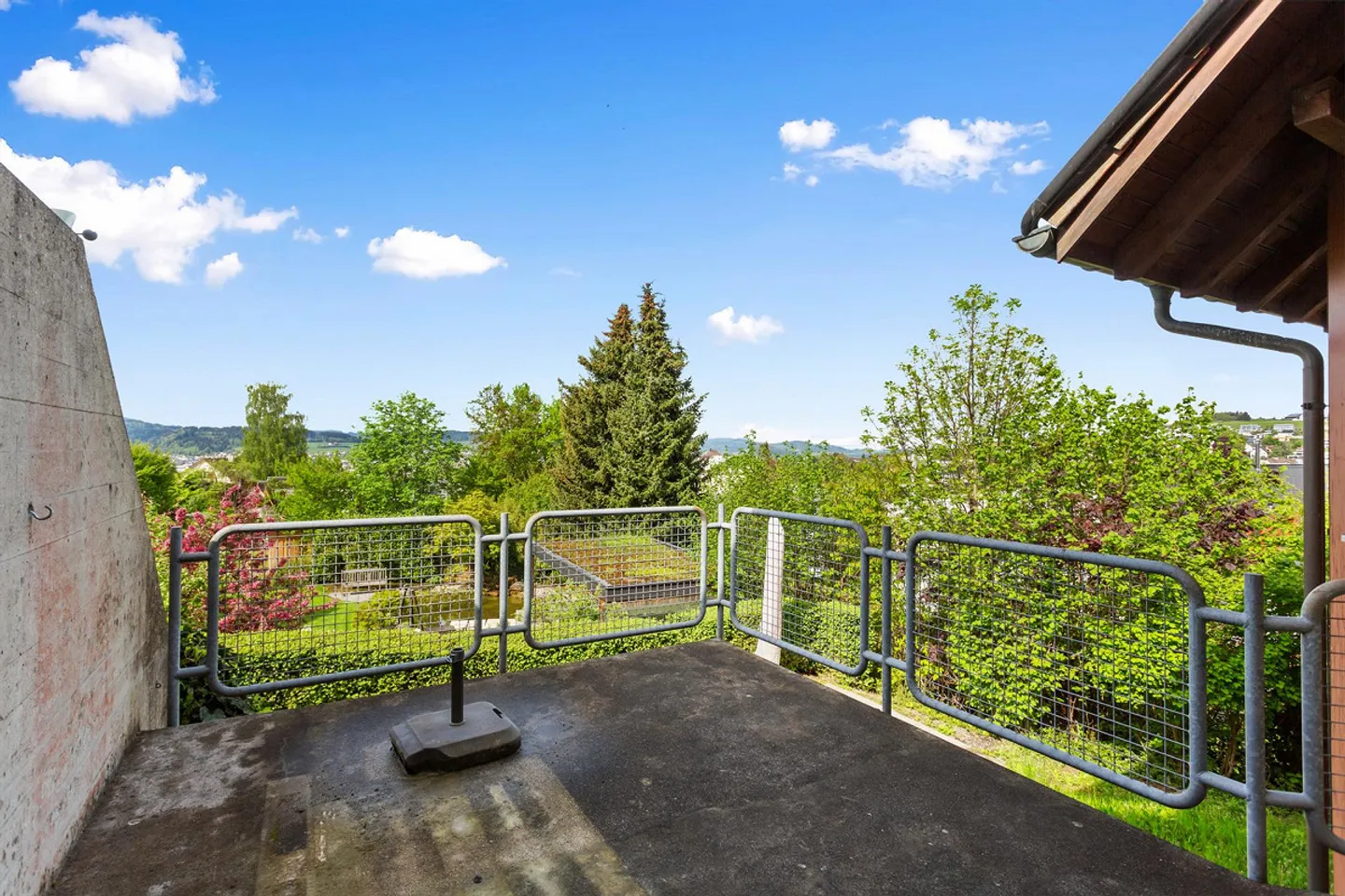 Semi-detached house with potential from December 1, 2025 on Ulrich - Photo 5 of 27