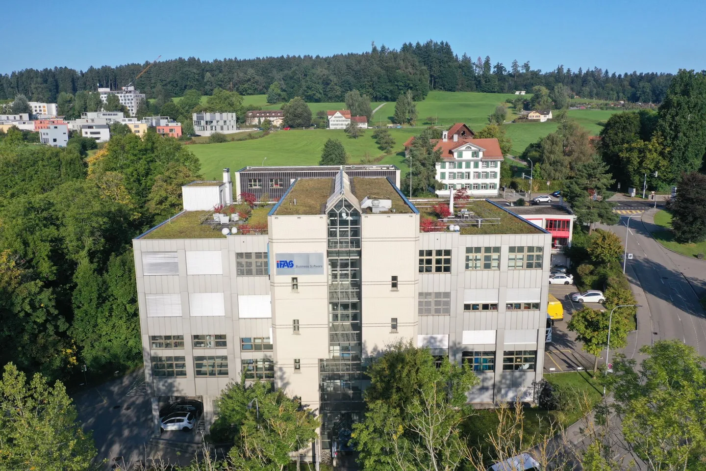 Geräumiger Büroraum - Foto 1 von 6