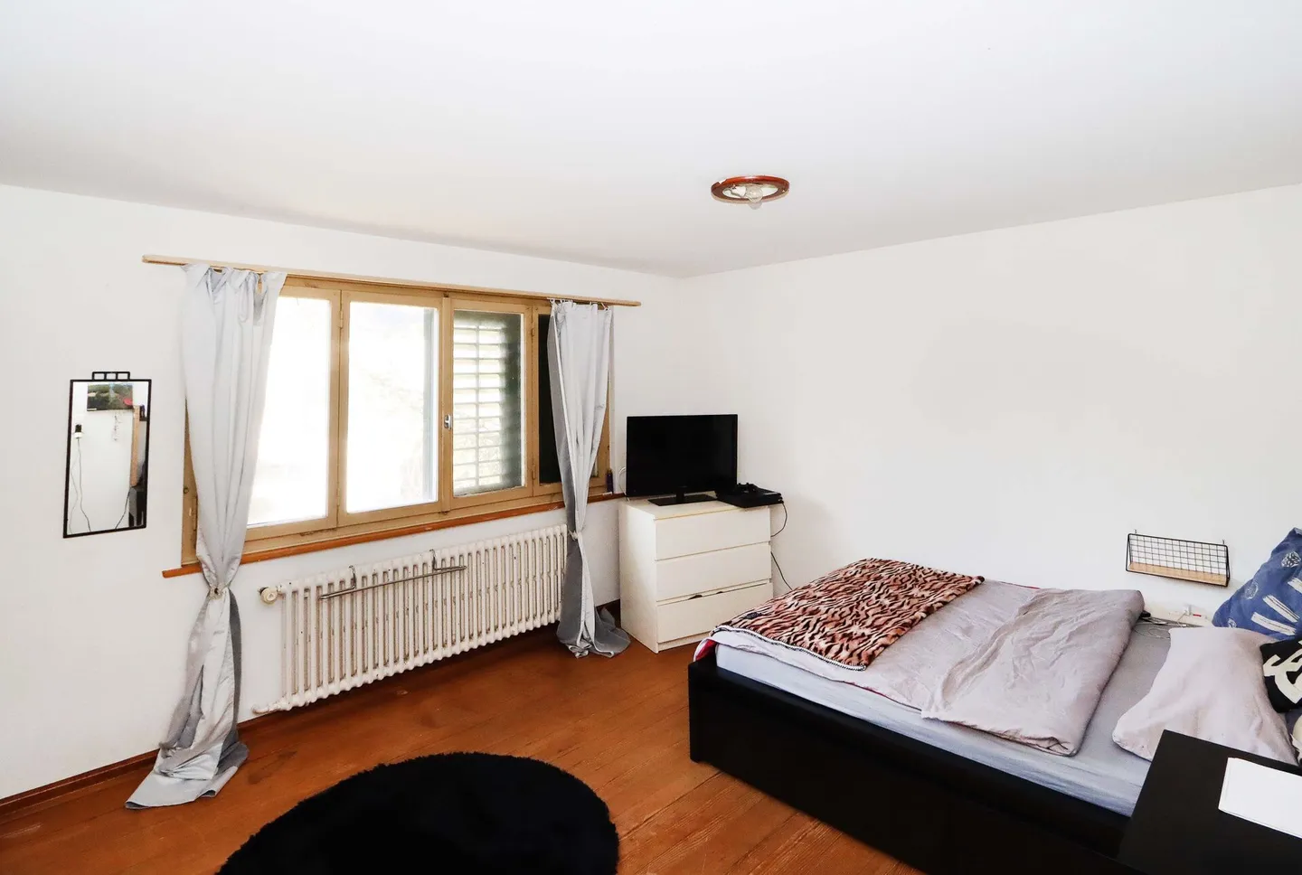 Casa unifamiliare con giardino in una bella posizione a Niederurnen GL - Foto 9 di 12
