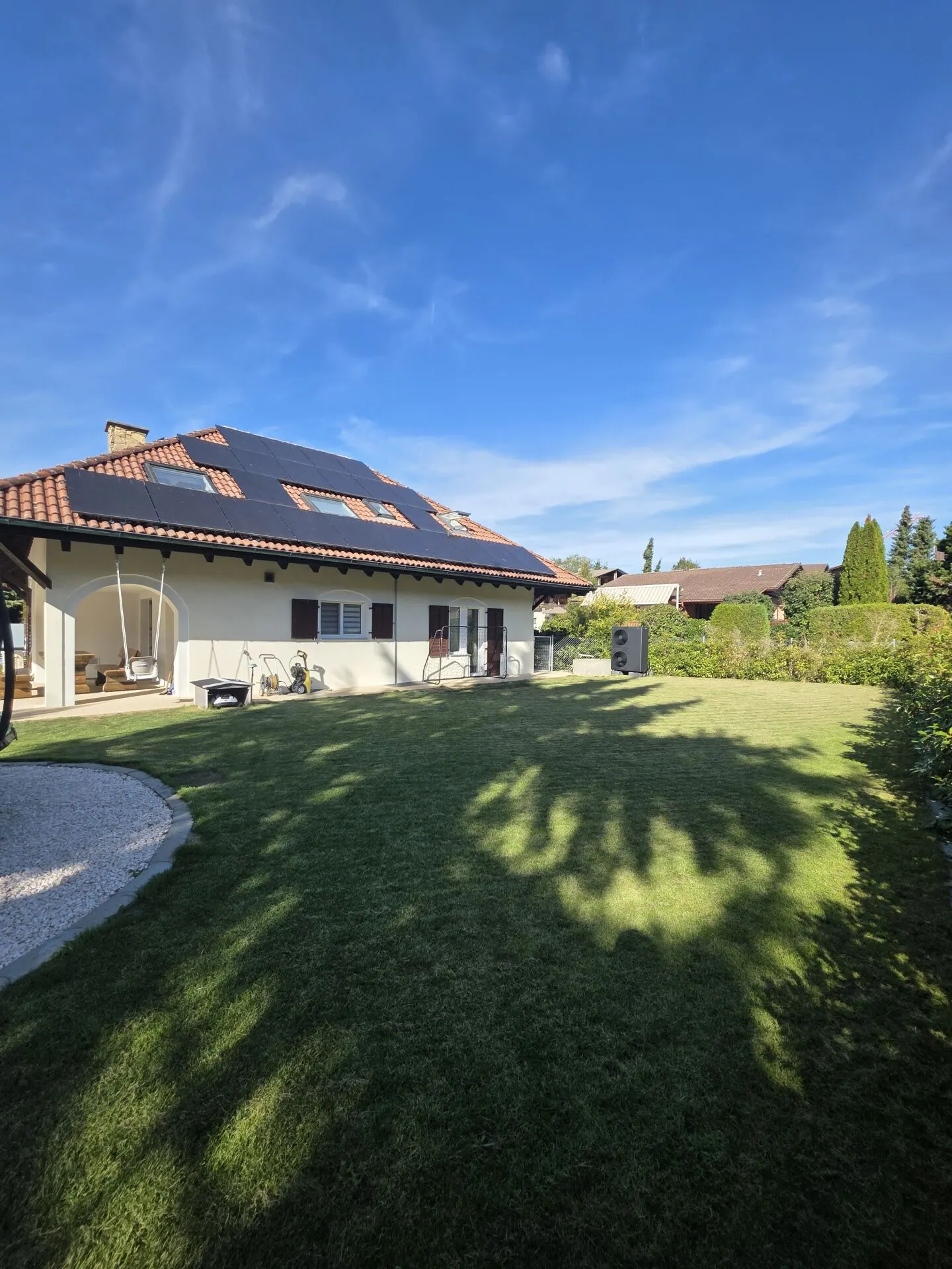 Magnifique maison individuelle de 8,5 pièces sur une route privée avec un grand jardin - Photo 17 sur 30