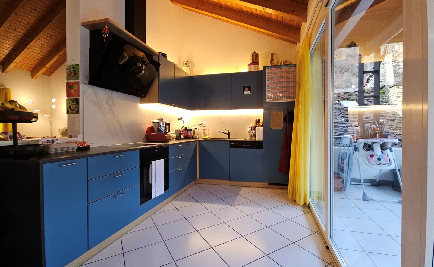 SINGLE-FAMILY HOUSE WITH 2.5 ROOMS FOR RENT - Photo 8 of 14