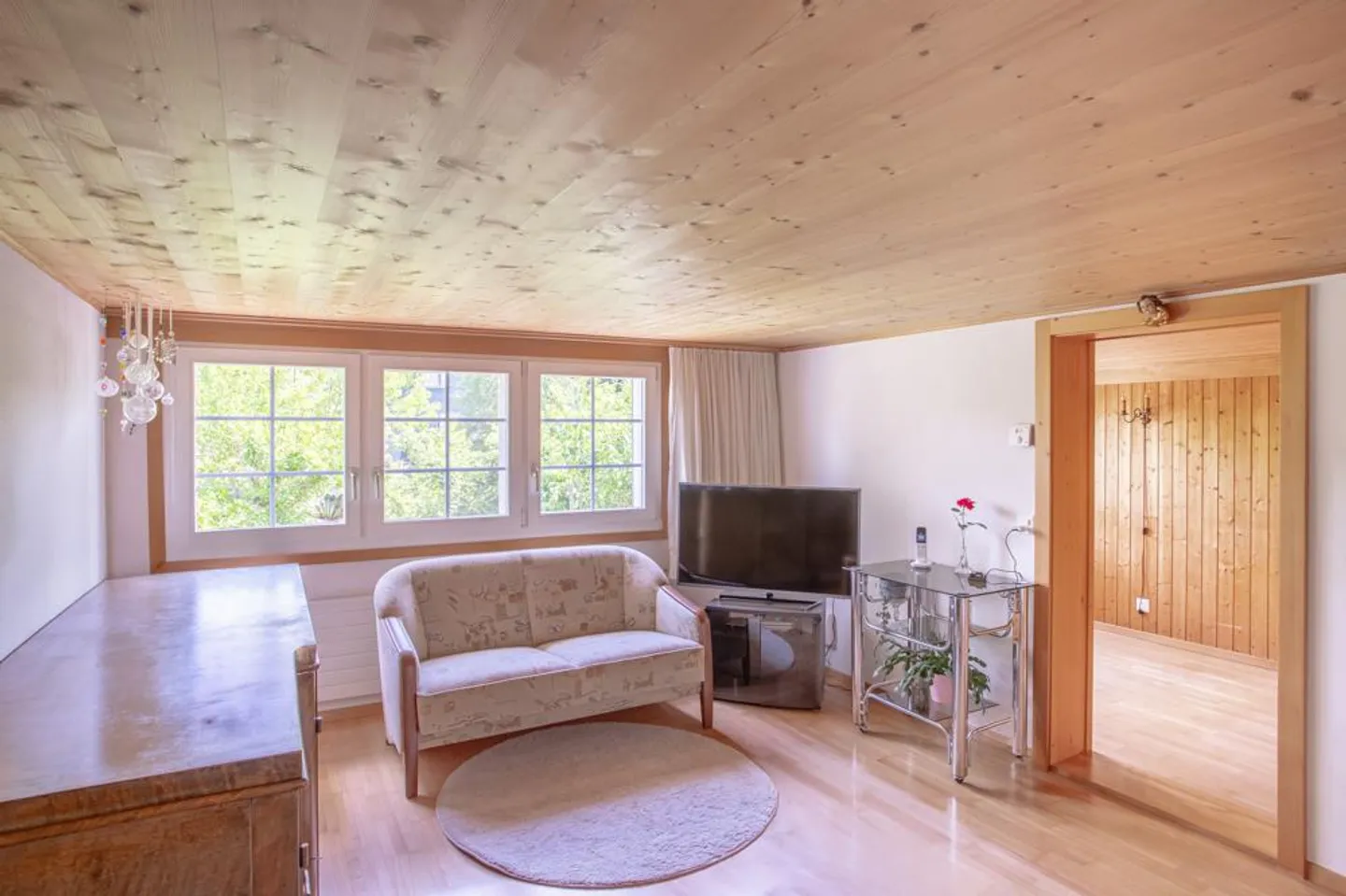 Quietly Located Terraced House with Garden Idyl and Mountain View - Photo 2 of 8