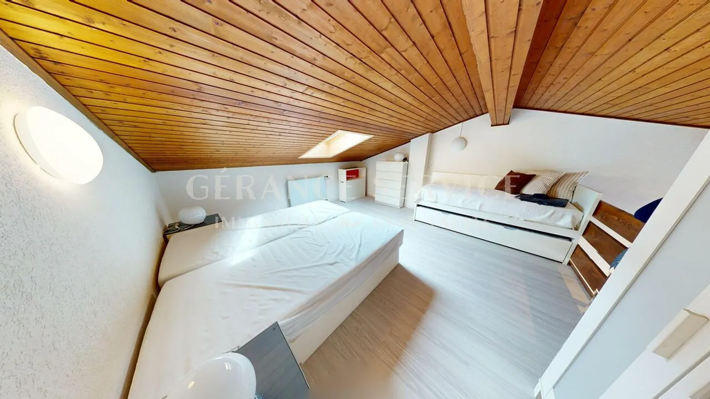 Duplex Apartment in Villars - Photo 3 of 6