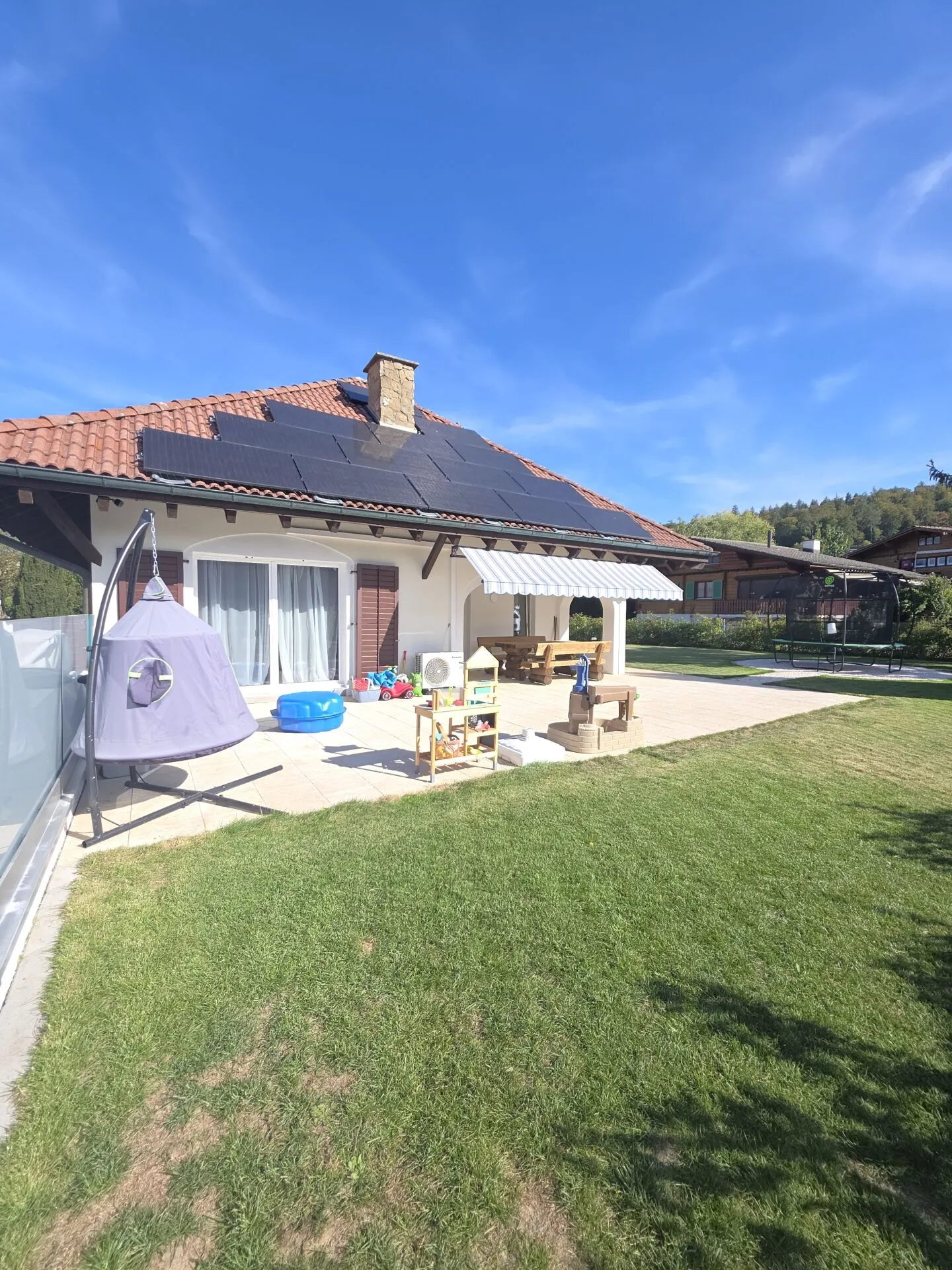 Magnifique maison individuelle de 8,5 pièces sur une route privée avec un grand jardin - Photo 15 sur 30