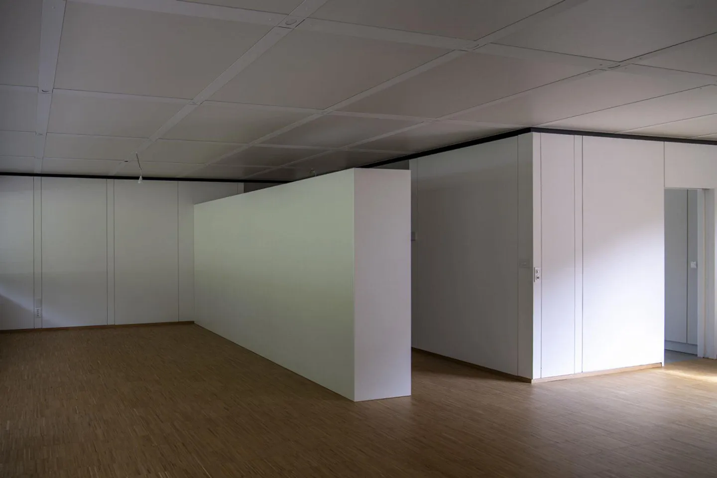 Appartement calme de 4,5 pièces avec équipements confortables - Photo 5 sur 8