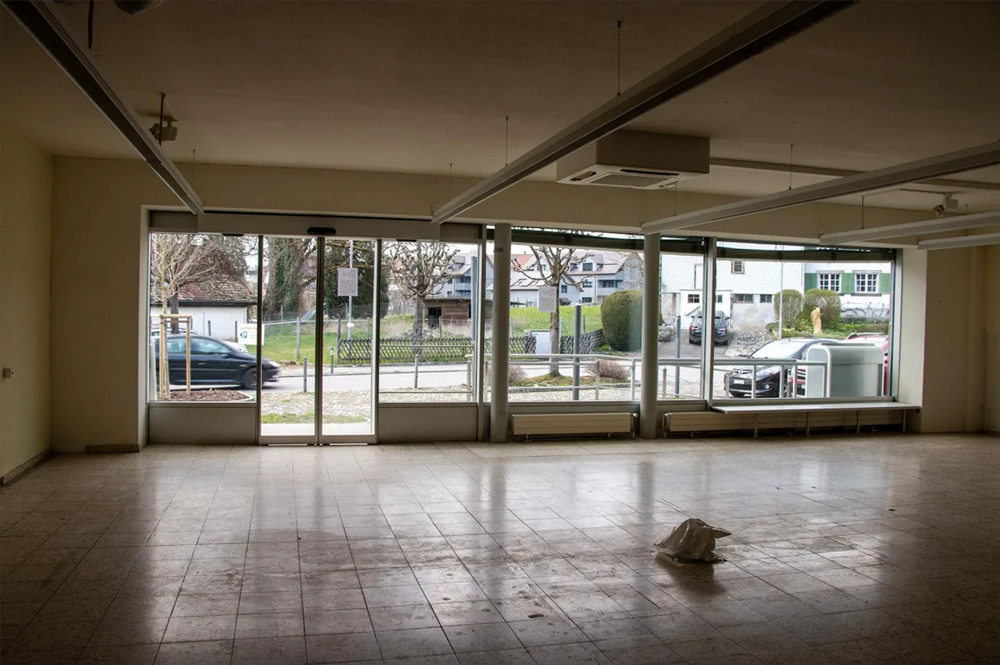 Ampio spazio commerciale (circa 220 m²) in affitto a Märstetten - Foto 3 di 4