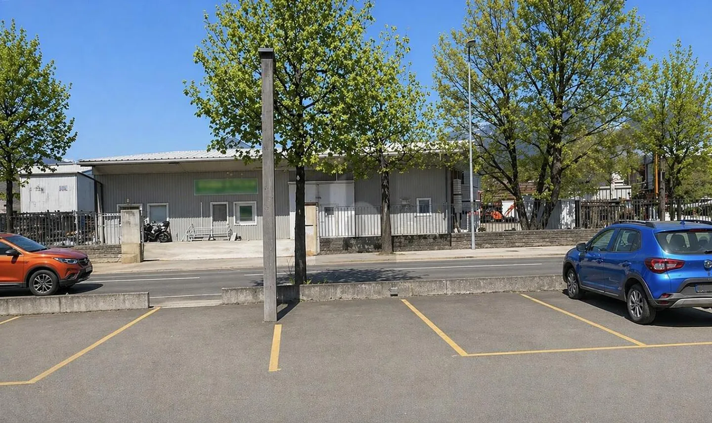 VISIBLE, MODERNE & IDÉALEMENT ACCESSIBLE - Foto 2 von 6