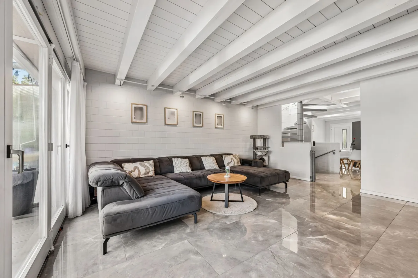 Maison de ville moderne de 4,5 pièces avec jardin et beaucoup d'intimité - Photo 6 sur 13