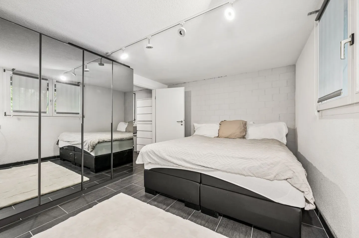 Maison de ville moderne de 4,5 pièces avec jardin et beaucoup d'intimité - Photo 7 sur 13