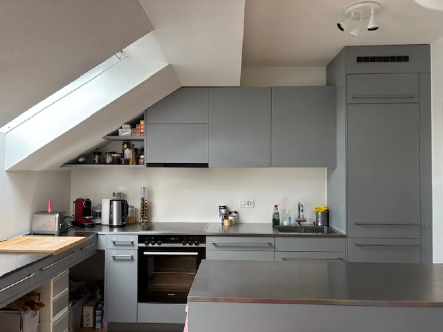 Moderne Wohnung mit Dachterrasse - Foto 3 von 10