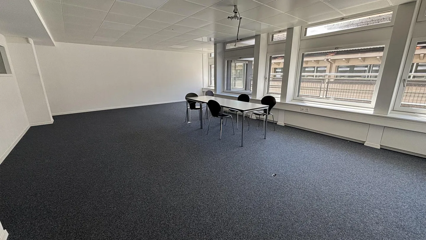 Espace de bureau au cœur de Saint-Gall - Photo 3 sur 4