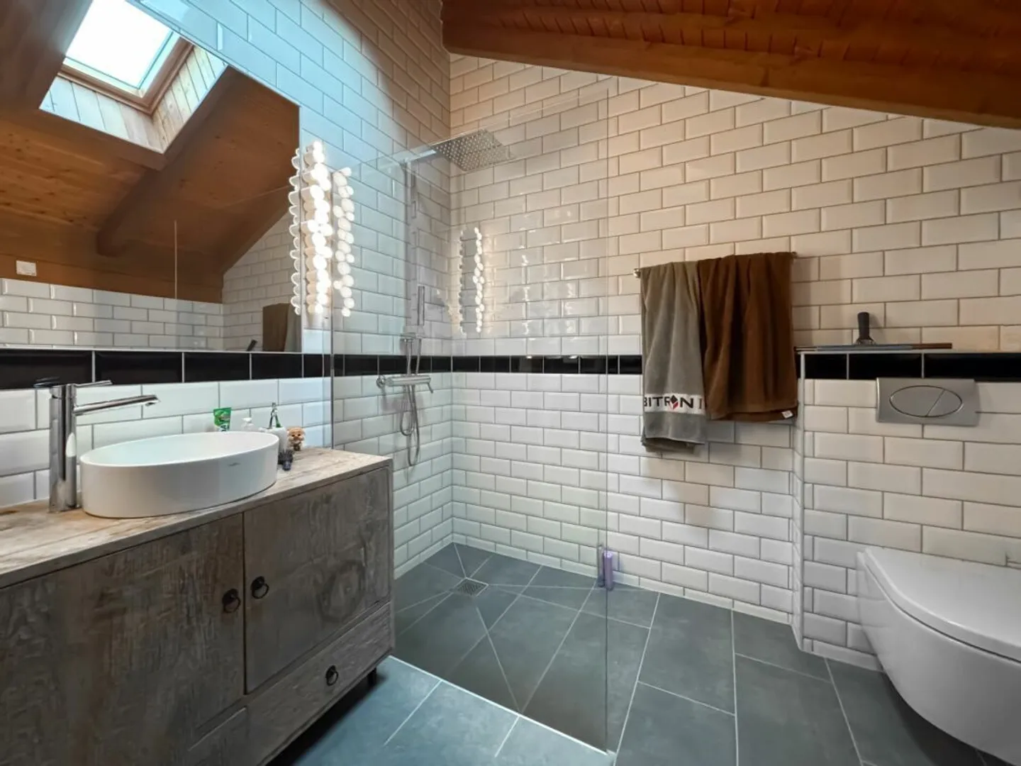 Casa di 5,5 stanze + uno studio con bella vista sulla pianura! - Foto 17 di 26