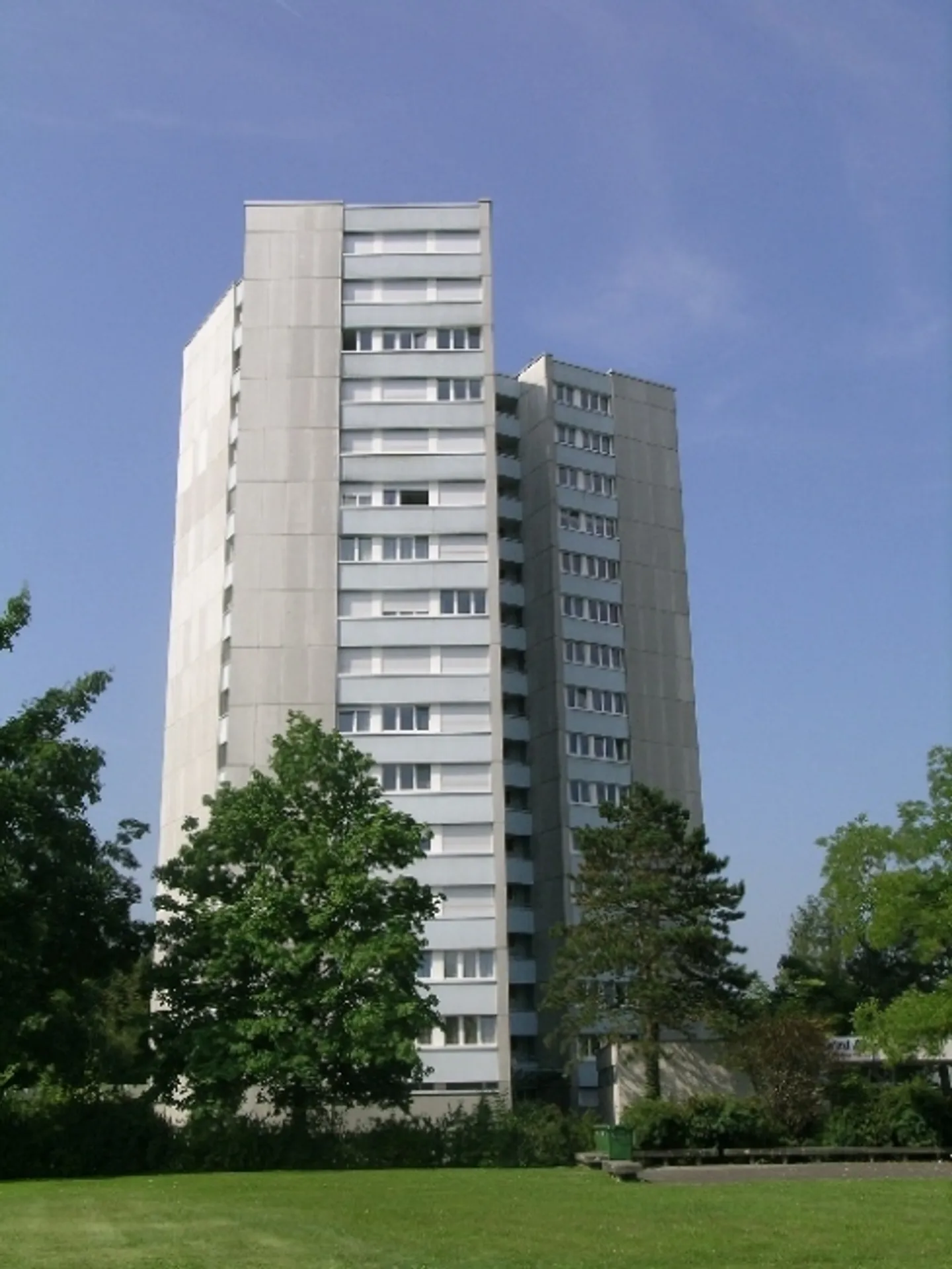 Außenparkplatz Verfügbar - Foto 1 von 1