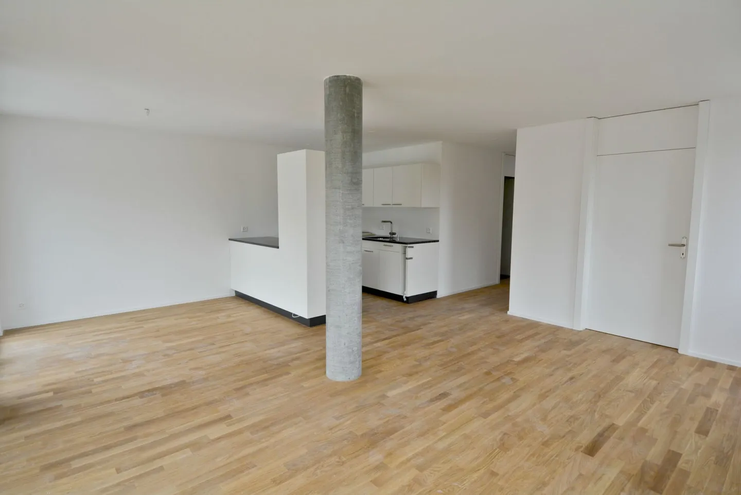 Modern, stylish apartment for rent in Büren - Photo 4 of 7