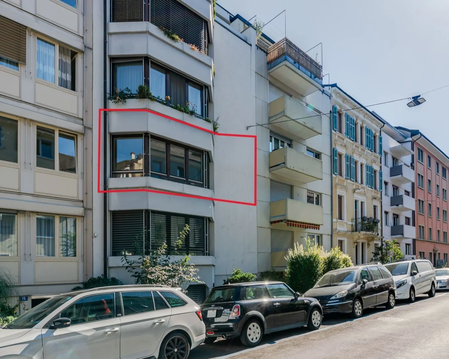 Living with Charm - Bright 3.5 Room Apartment with Quiet Balcony to the Courtyard - Photo 1 of 13