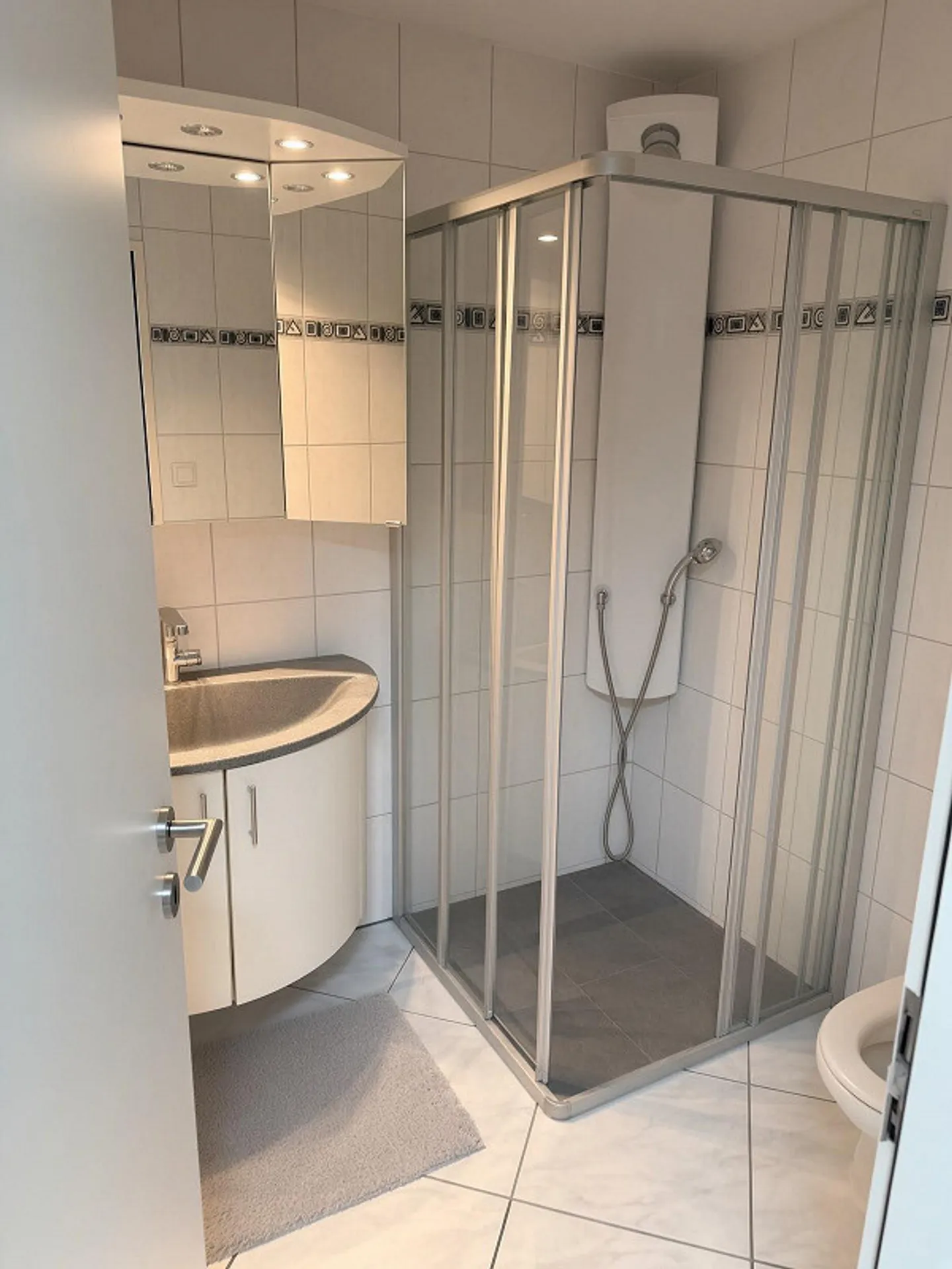 Moderne 4.5 Zimmer Wohnung - Foto 6 von 24