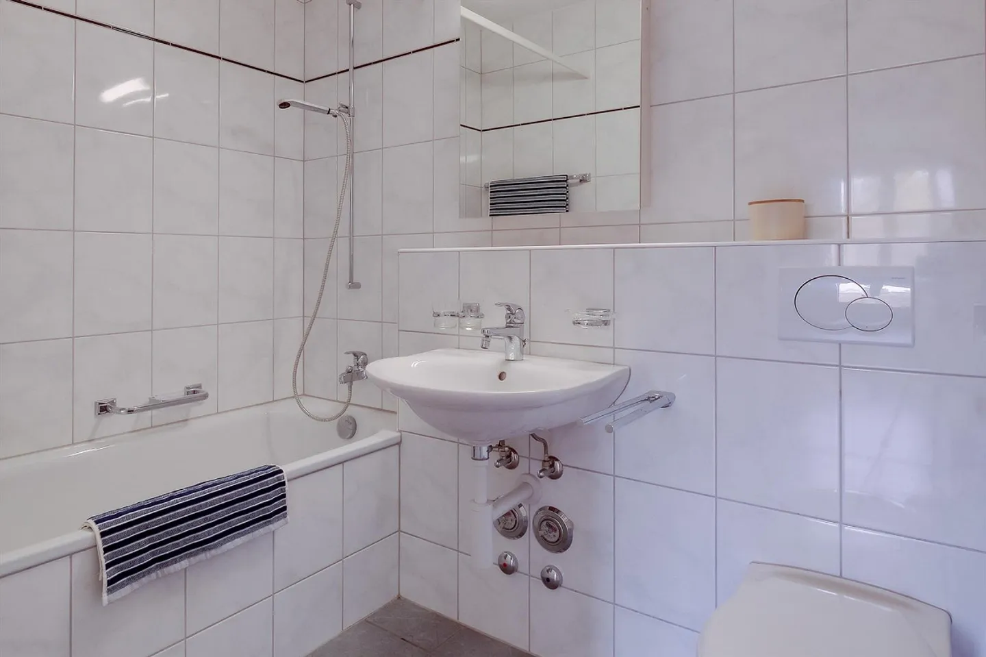 Charmante Wohnung in Muttenz - Foto 4 von 5