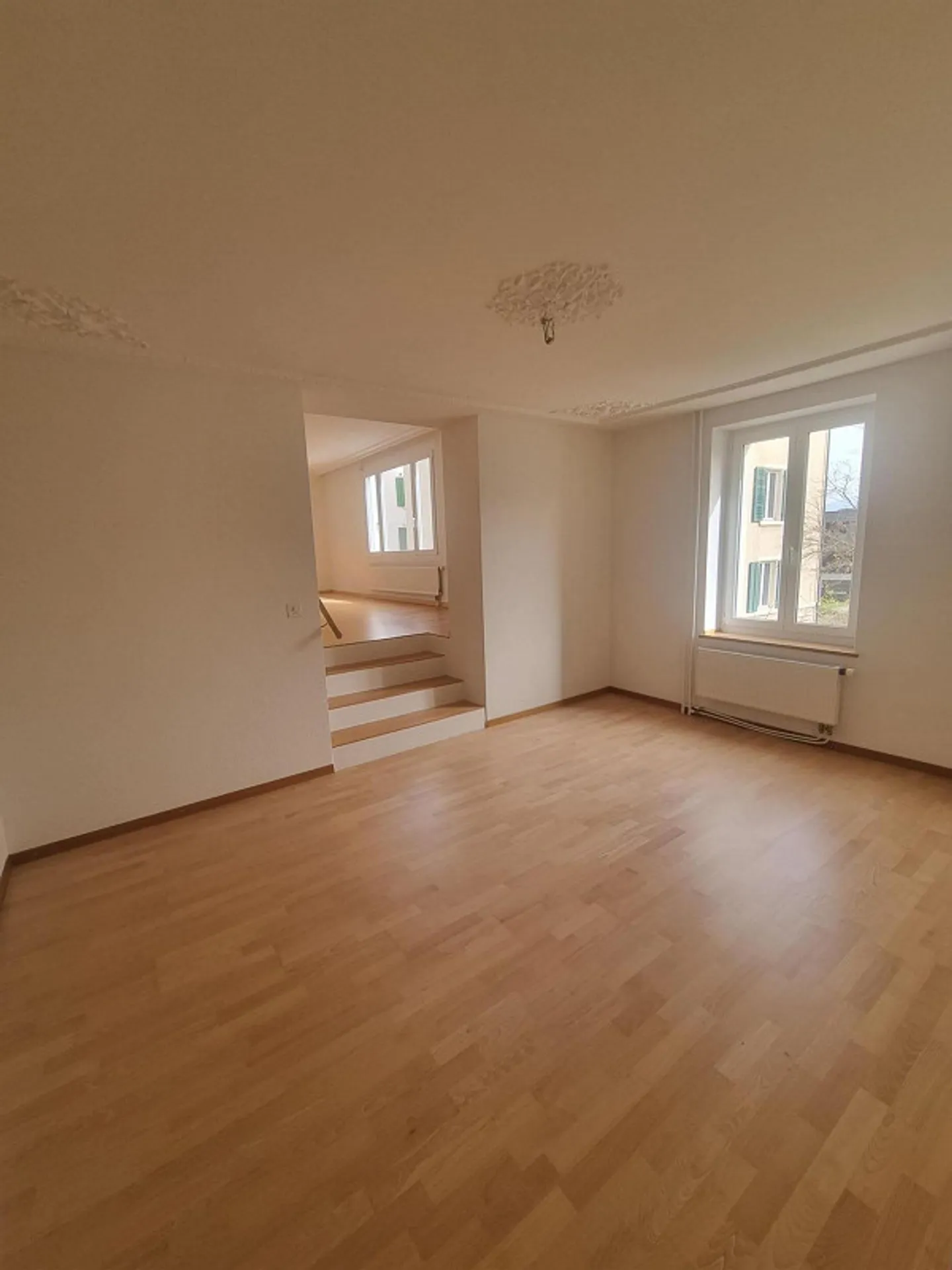 5.5 Room Apartment in Wädenswil for Families - Photo 8 of 13